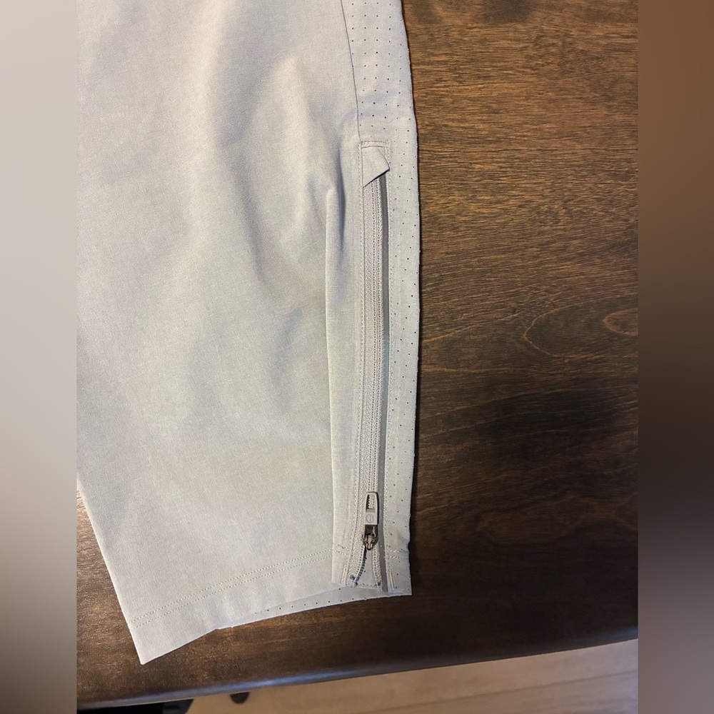 Lululemon Fast and Free Running Pant XL Rhino Gray (size tag removed) - Picture 2 of 7